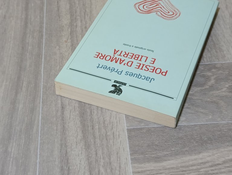 Poesie d'amore e libertà. Testo francese a fronte