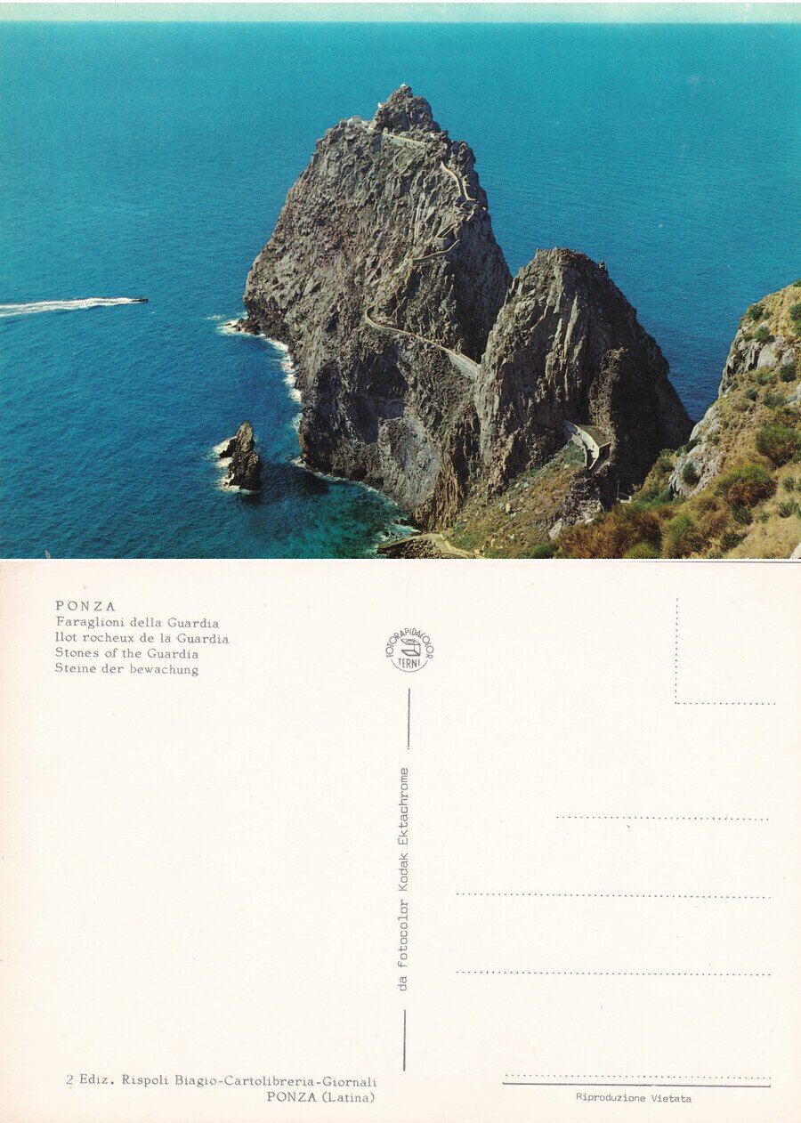 Ponza (LT). Fariglioni della Guardia. Non viaggiata | Immagine principale