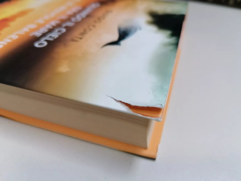 Quando il cielo era il mare e le nuvole balene