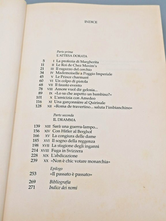 Regina, La Vita e i Segreti Di Maria Josè Libro …