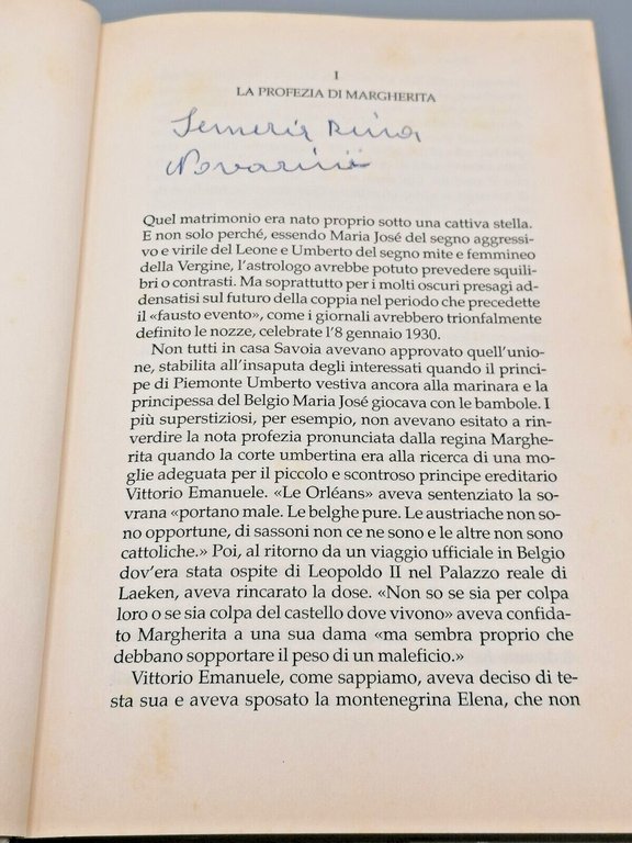 Regina, La Vita e i Segreti Di Maria Josè Libro …