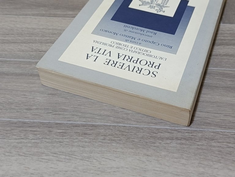 Scrivere la propria vita. L'autobiografia come problema critico e teorico