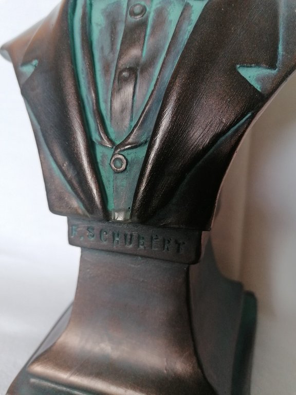 Scultura Mezzobusto Franz SCHUBERT in gesso bronzato artigianato lucchese cm …