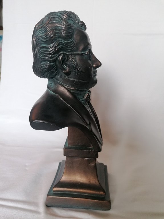 Scultura Mezzobusto Franz SCHUBERT in gesso bronzato artigianato lucchese cm …