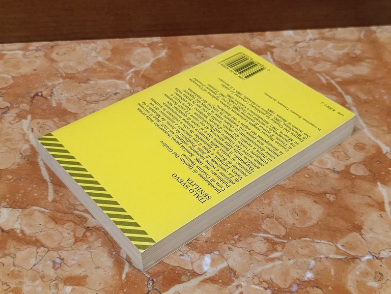Senilità. Universale Classici Feltrinelli | Immagine Gallery 5