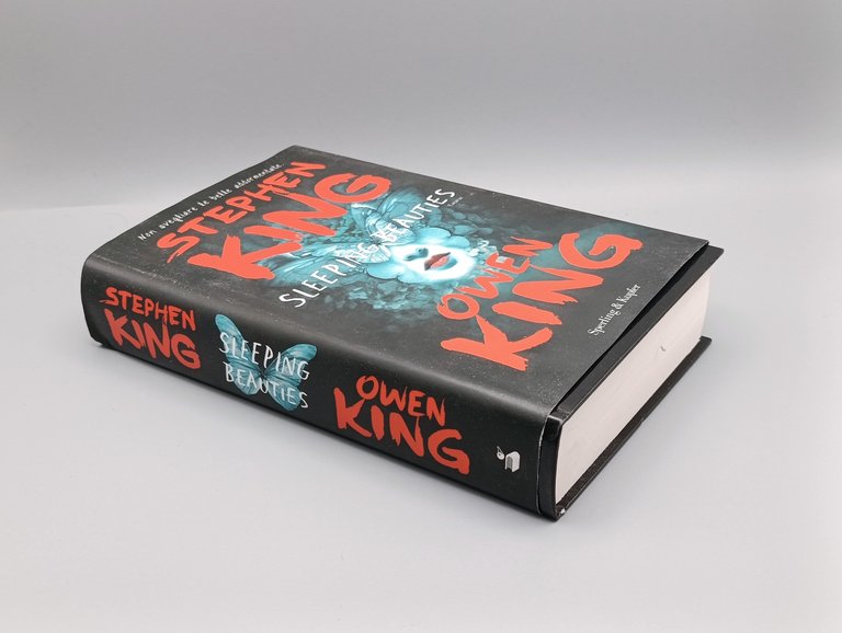 Sleeping beauties. 1^ Edizione