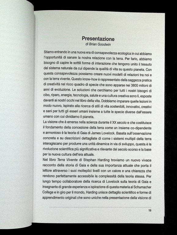 Terra vivente. Scienza, intuizione e gaia