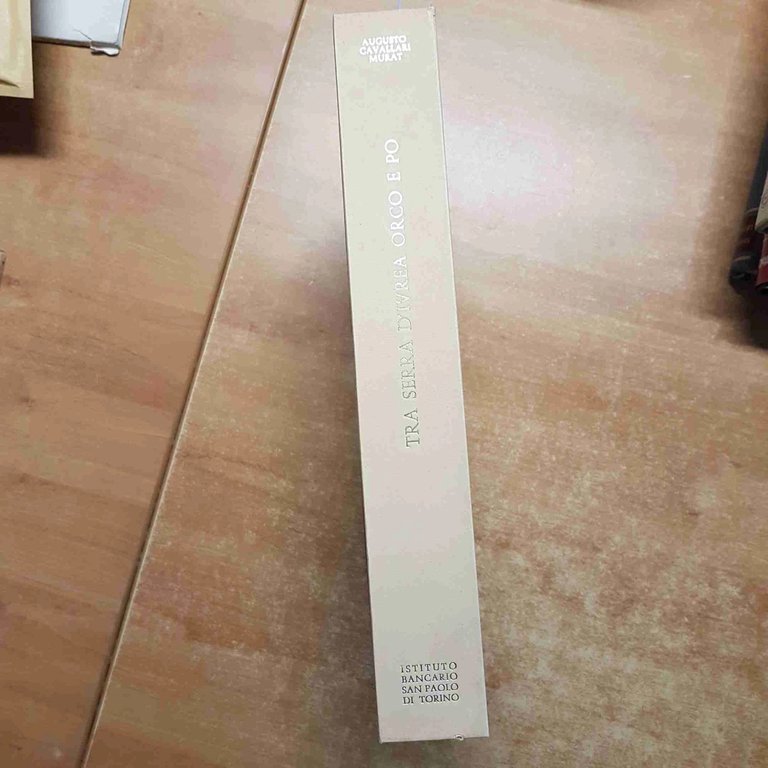 Tra Serra d'Ivrea, Orco e Po - Libro di A. …