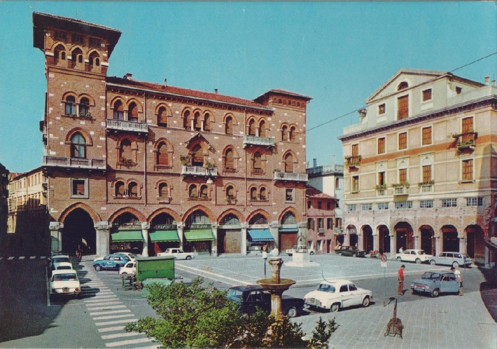Treviso. Piazza S. Vito. Viaggiata 1969 | Immagine principale