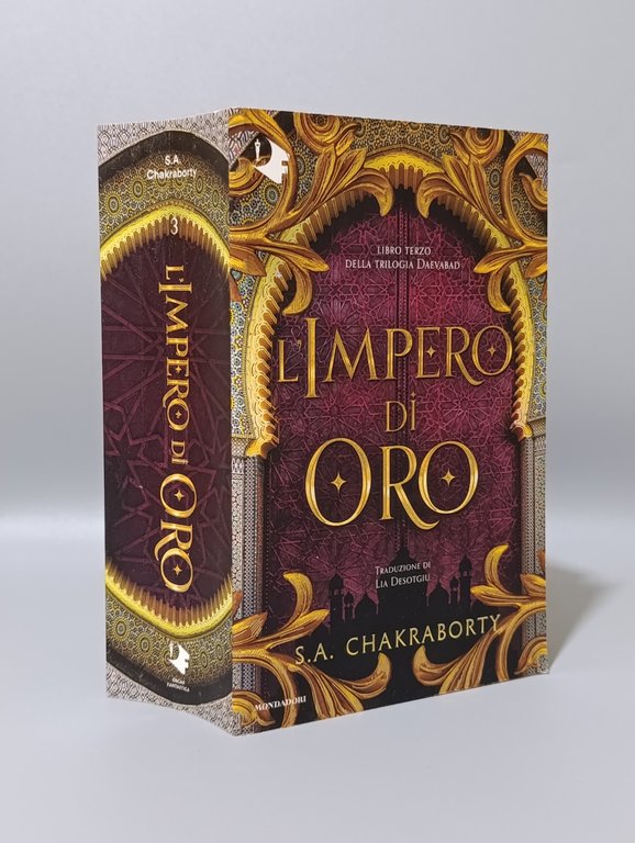 Trilogia Daevabad in tre volumi: La città di ottone, Il …