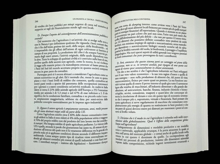 Un Pianeta a Tavola Libro Schillaci Decrescita e Transizione Agroalimentare