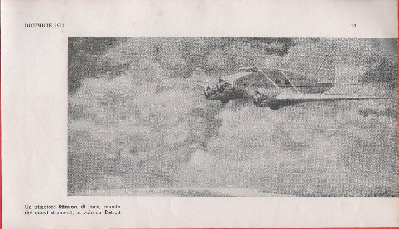 Un trimotore Stinson, di linea, in volo su Detroit. Immagine … | Immagine principale