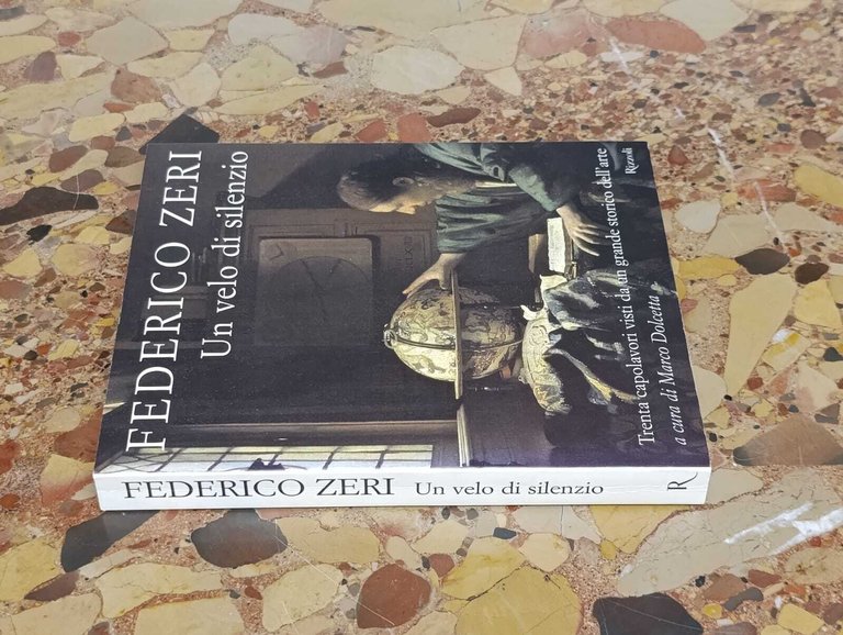 Un velo di silenzio | Immagine Gallery 3