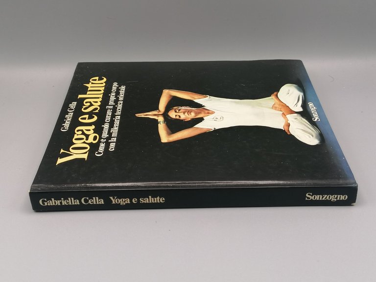 Yoga e Salute - Libro Gabriella Cella Prima Edizione Sonzogno …
