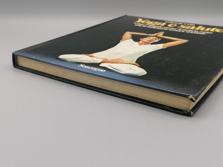Yoga e Salute - Libro Gabriella Cella Prima Edizione Sonzogno …