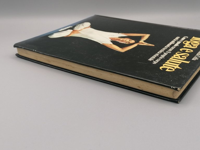 Yoga e Salute - Libro Gabriella Cella Prima Edizione Sonzogno …