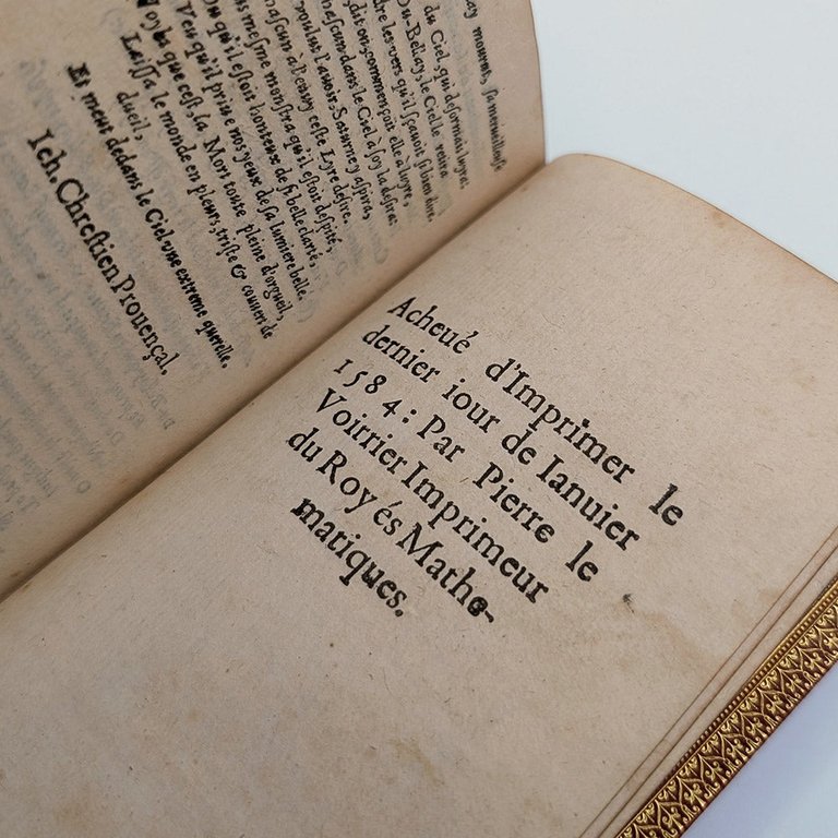 DU BELLAY Joachim. Les œuvres françoises | Immagine Gallery 12