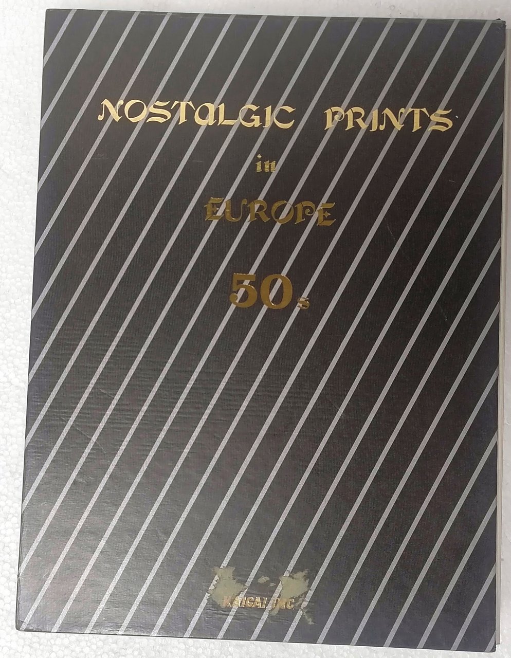 Nostalgic Prints in Europe 50s | Immagine principale