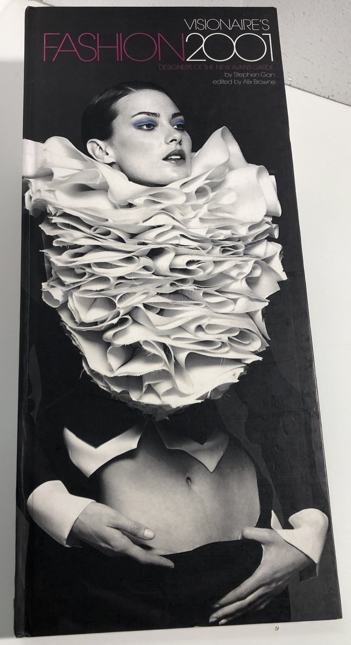 VISIONARE’S Fashion2001 | Immagine principale