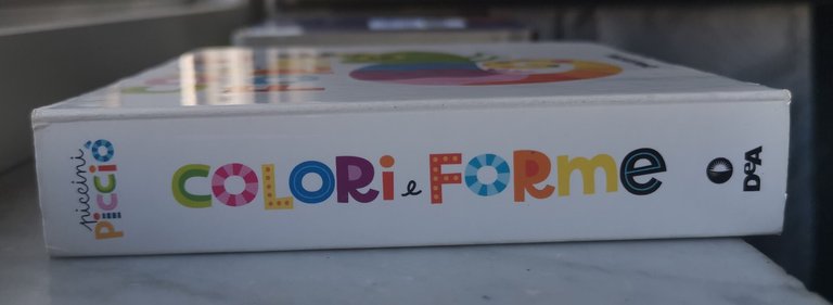 " COLORI E FORME " - DE AGOSTINI, 2018 | Immagine Gallery 4