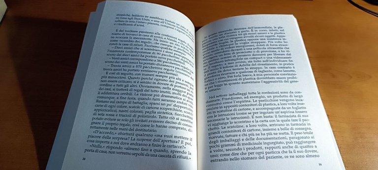 Ordine e Disordine - De Crescenzo 1996 | Immagine Gallery 5