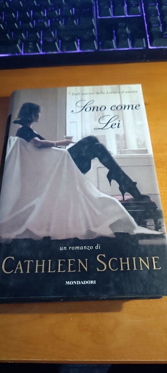 Sono come Lei - Schine 2003 | Immagine principale
