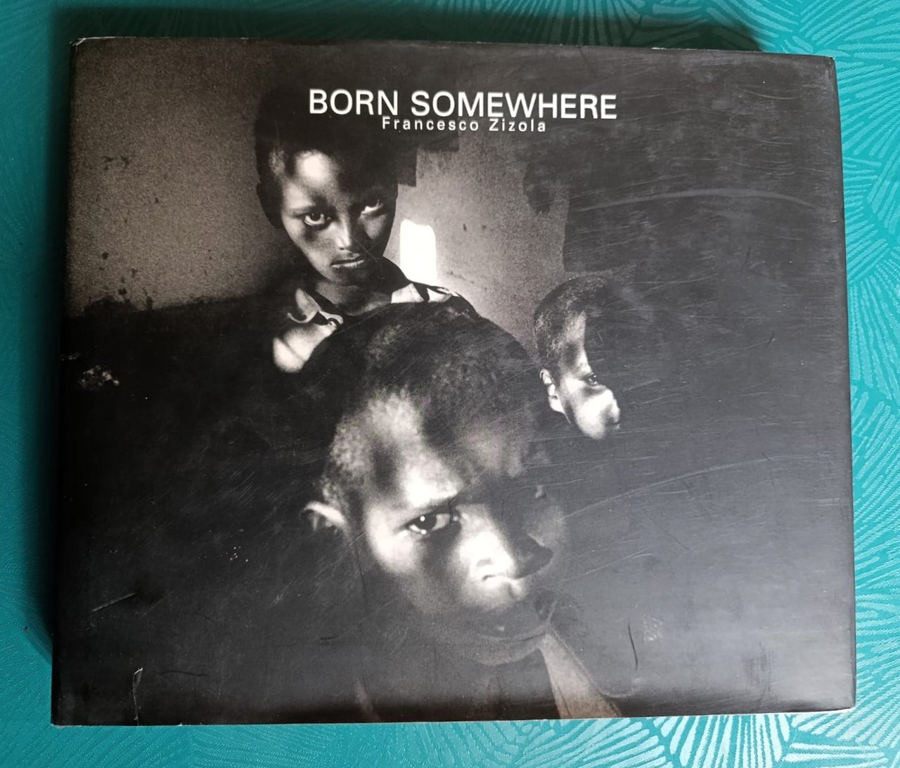 Born Somewhere | Immagine principale