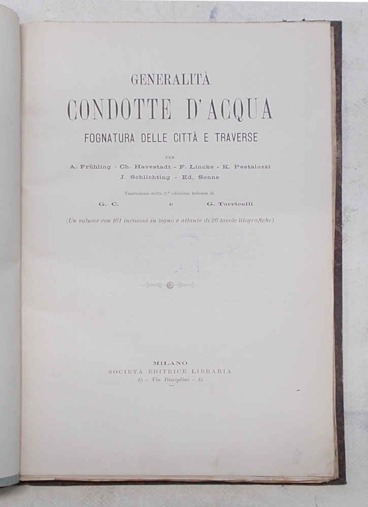 Condotte d'acqua fognatura delle città e traverse.