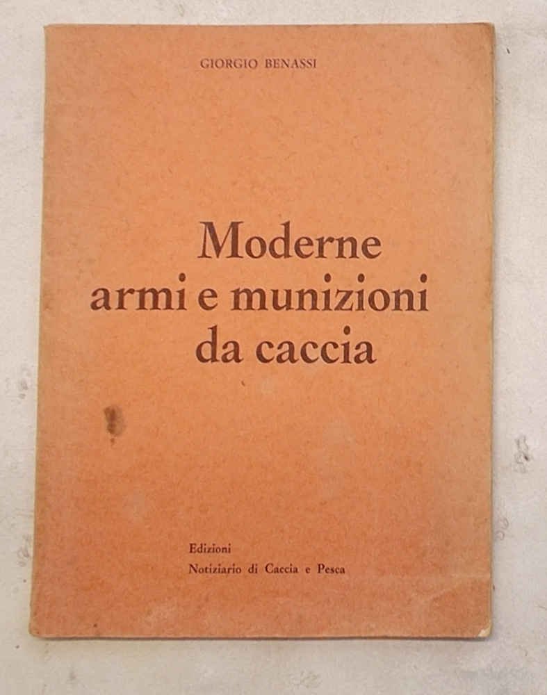 Moderne armi e munizioni da caccia.