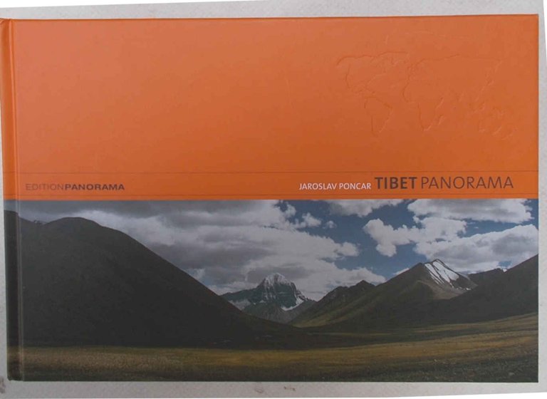 Tibet panorama.