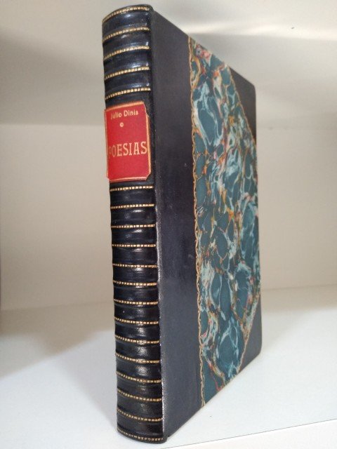 POESIAS | Immagine principale