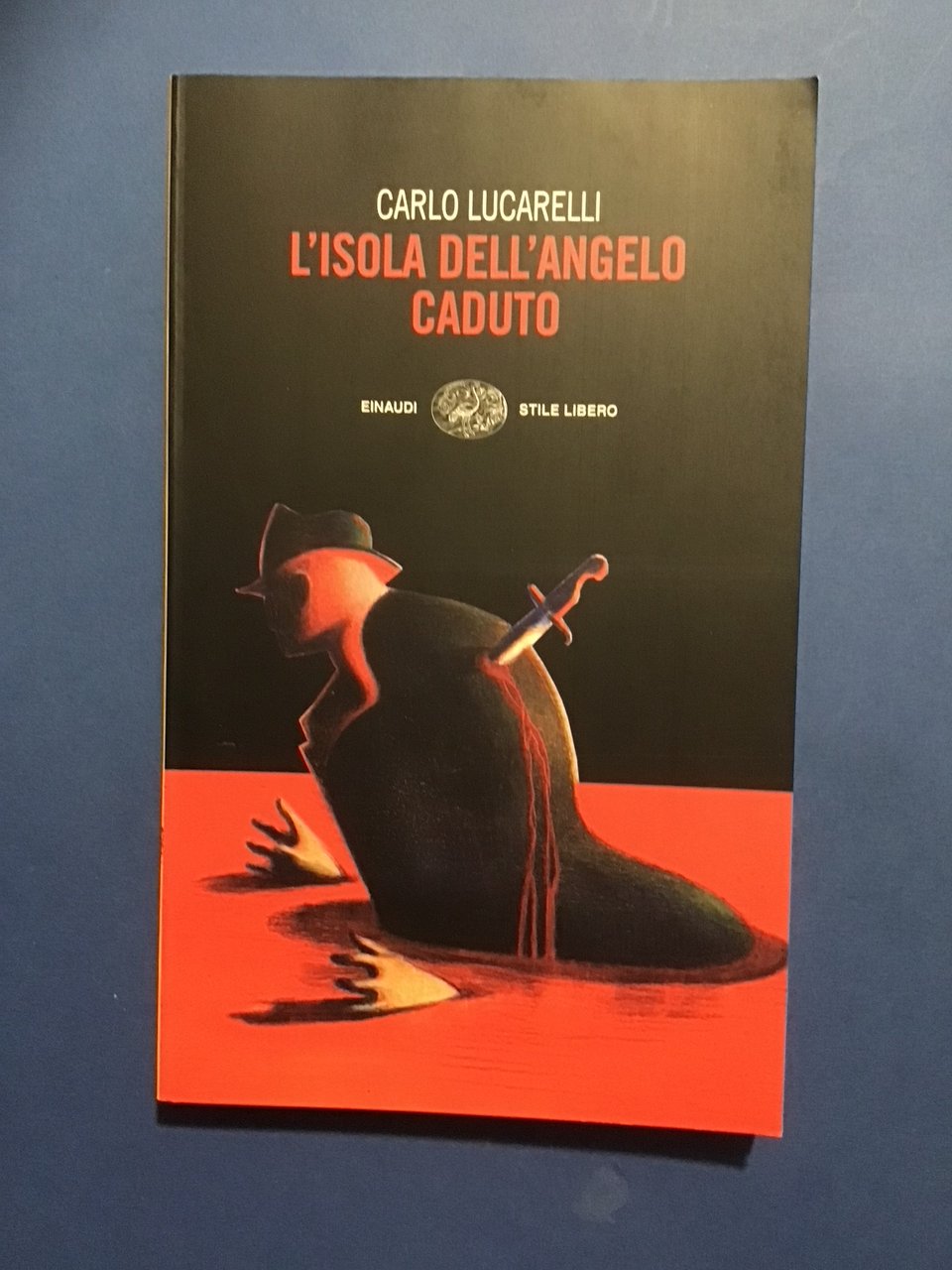 L'ISOLA DELL'ANGELO CADUTO