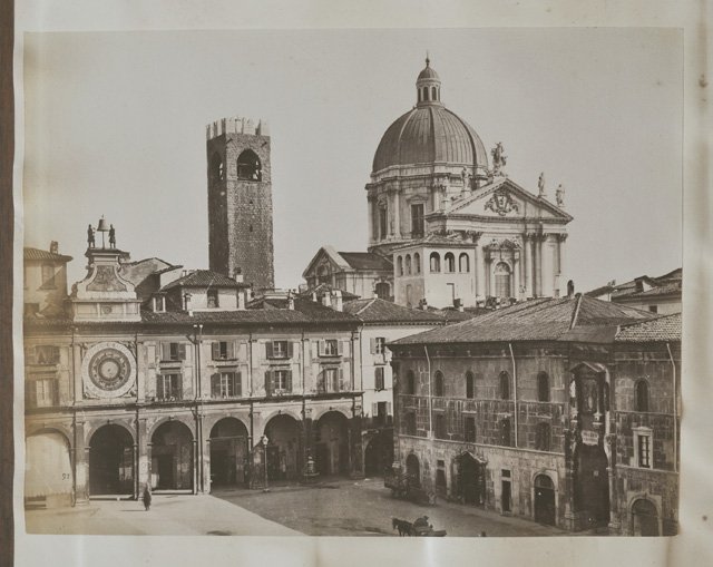 Brescia, Piazza Vecchia - Bergamo