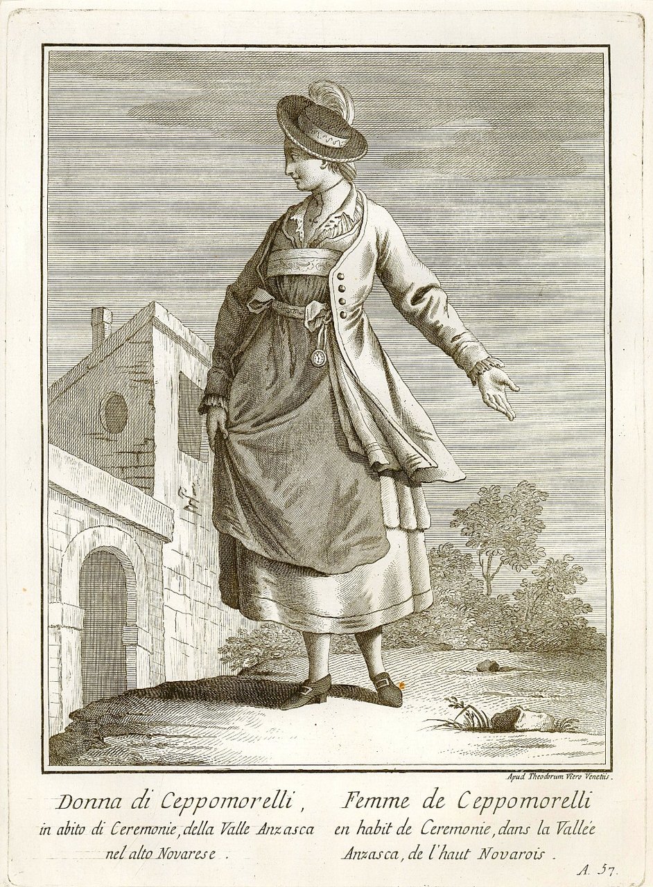 Donna di Ceppomorelli in abito di Cerimonie della Valle Anzasca …