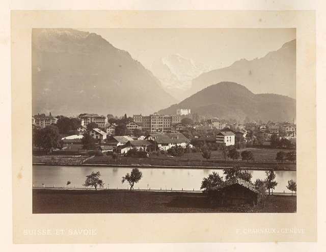 Interlaken et la Jungrfrau