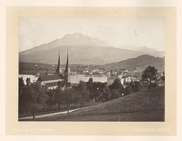 Lucerne et le Mont Pilate