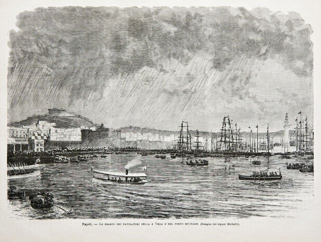 Napoli.- Lo sbarco dei navigatori della “Vega” nel porto militare