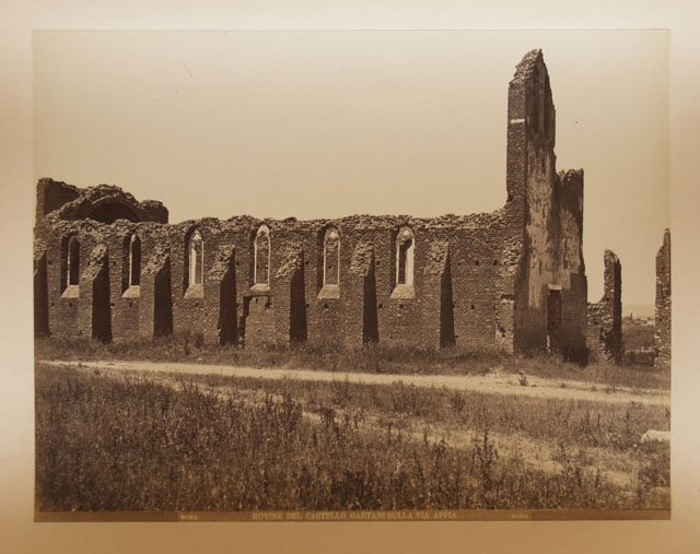 Roma - Rovine del Castello Gaetani sulla Via Appia