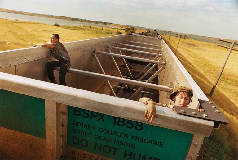 A Period of Juvenile Prosperity | Immagine Gallery 2