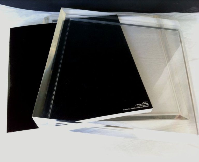 Arte e materie plastiche | Immagine Gallery 2
