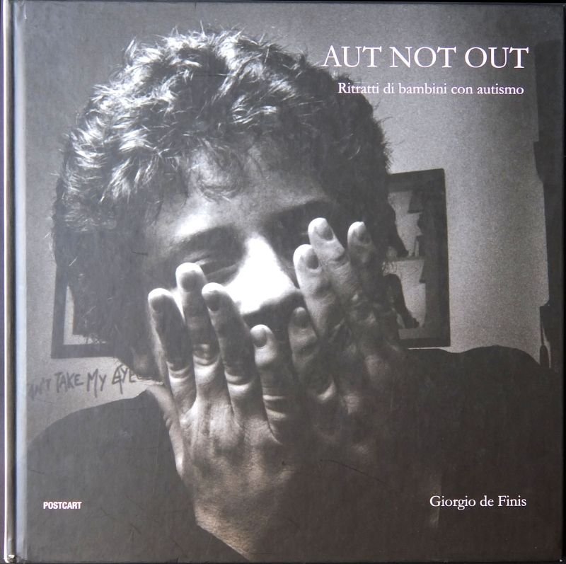 Aut not out. Ritratti di bambini con autismo | Immagine principale