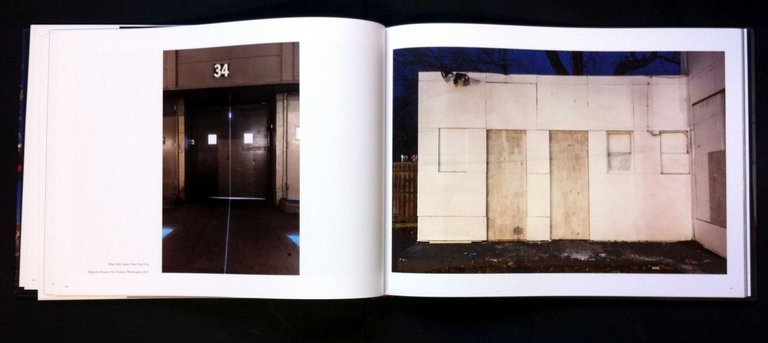 Dark City. Urban America at Night | Immagine Gallery 2