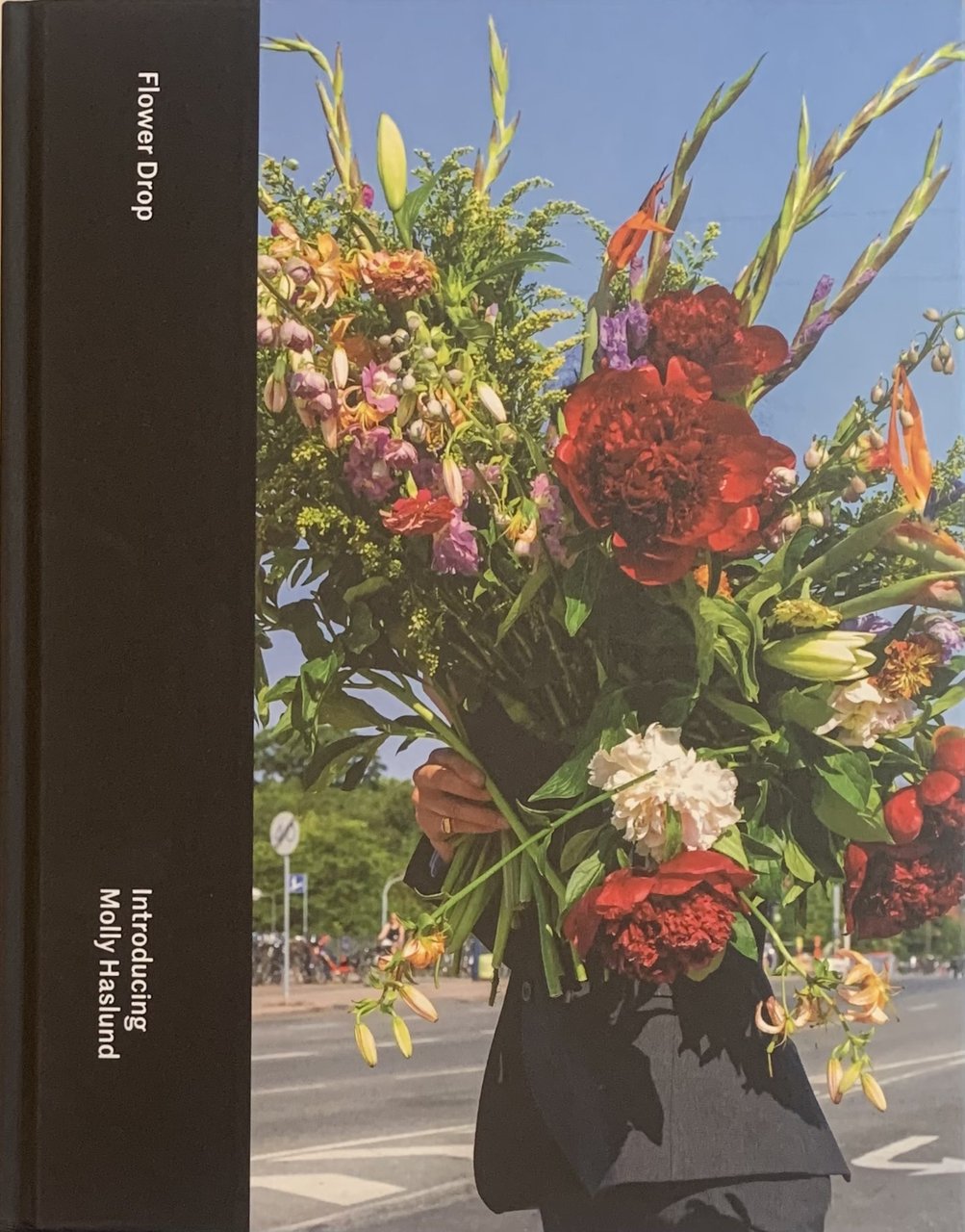 Flower Drop. Introducing Molly Haslund | Immagine principale