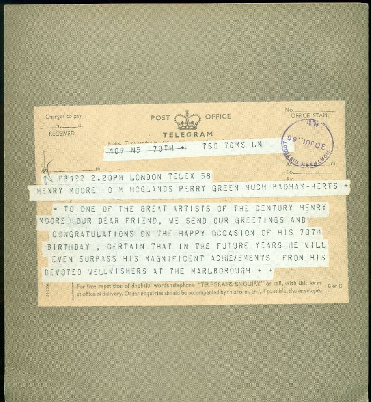 Henry Moore. This collection of works by Henry Moore is … | Immagine principale