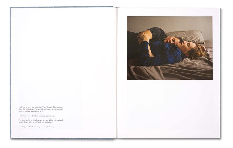 Look at me like you love me | Immagine Gallery 4