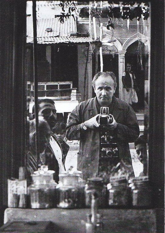 Un fotografo allo specchio | Immagine Gallery 2