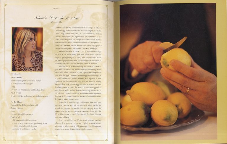 In Tuscany. By Frances Mayes with Edward Mayes. Photographs by … | Immagine Gallery 2