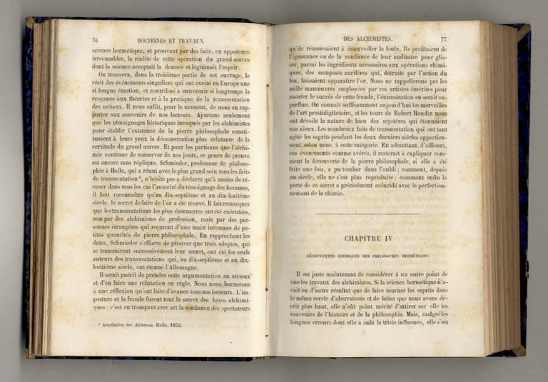 L'Alchimie et les alchimistes. Essai historique et critique sur la …