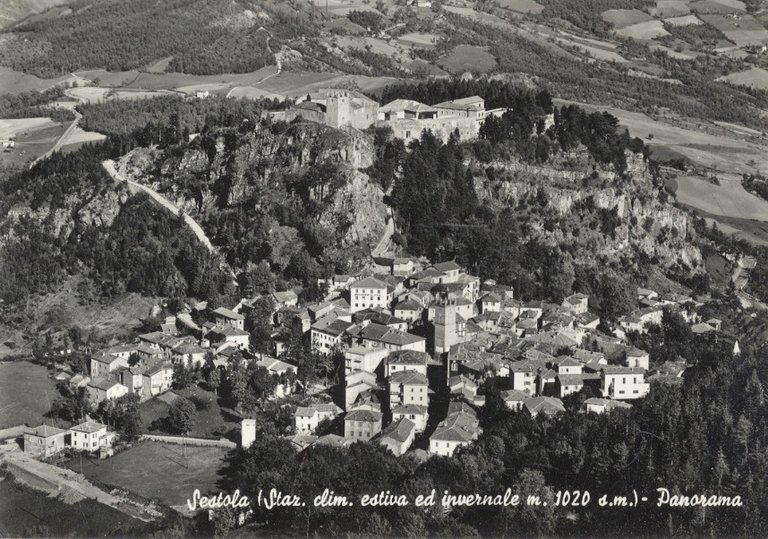 Lotto di c. 100 cartoline in b.n. e a col. …