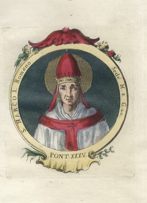 S. Marco I. Sedè M. 8, G. 20. (Papa dal 18 gennaio 336 al 7 ottobre dello stesso anno, è venerato come santo dalla Chiesa cattolica; le reliquie furono traslate nel 1145 nella Basilica di S. Marco Evangelista al Campidoglio ove ancora si trovano, la testa invece è stata tumulata in tabernacolo all'Abbazia di S. Salvatore. È patrono di Abbadia San Salvatore (Siena) e la sua festa ricorre il 7 ottobre).
